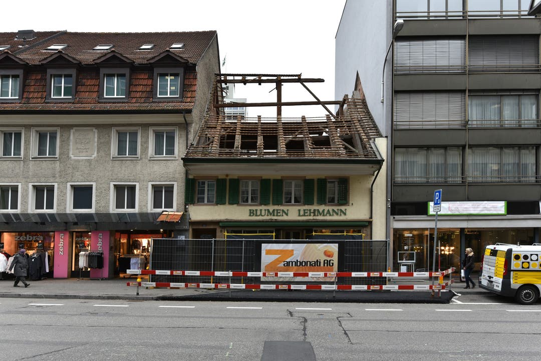 Das Blumen-Lehmann-Haus an der Baslerstrasse 15 in Olten wird abgerissen.