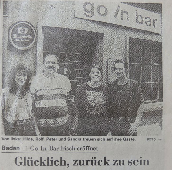 Hildi (links) und Rolf Gnädinger eröffnen in der ehemaligen "Bento-Bar" das "Go In". Sandra und Peter waren damals ihre Mitarbeiter.