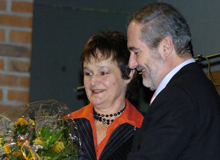 2006: Kulturpreisverleihung an Iris Minder, hier mit Stadtpräsident Boris Banga