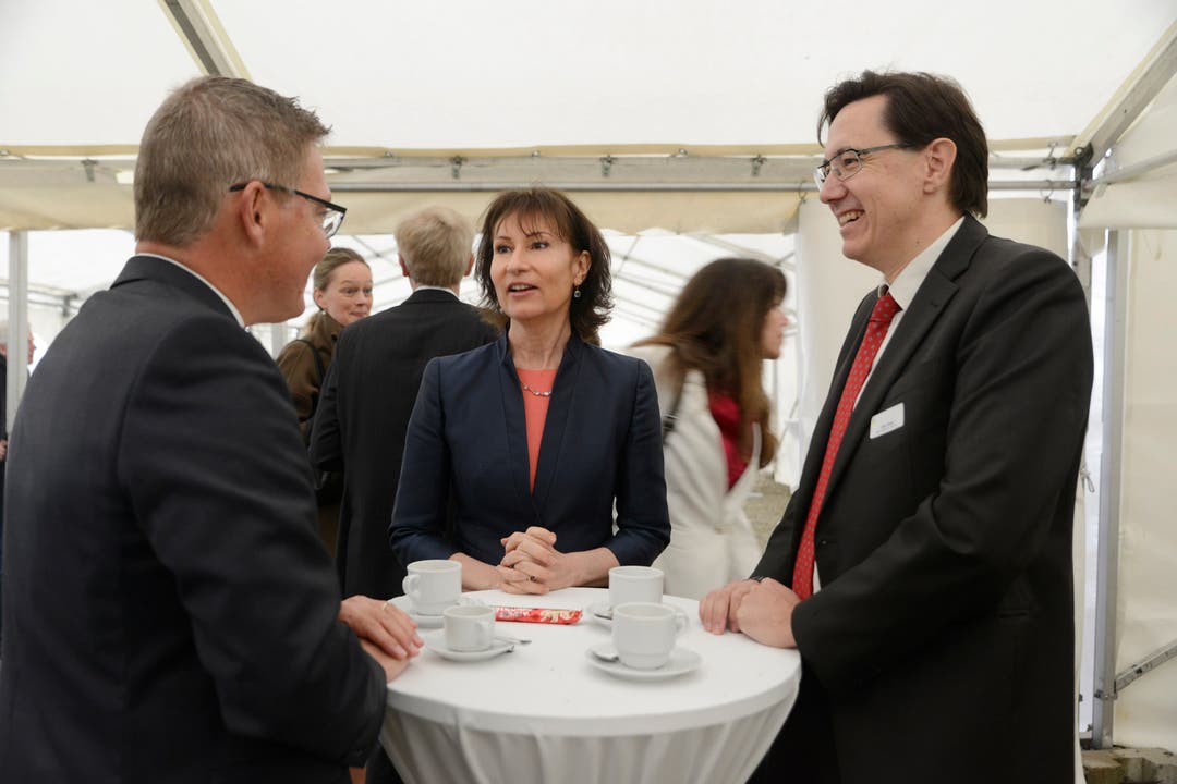 Landammann Roland Fürst, Suzanne Thoma (CEO der BKW AG), Alex Naef (Chef Busbauer Hess)
