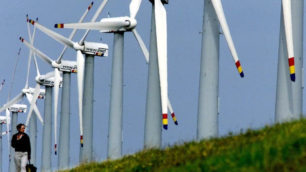 Im Mai 2009 haben die Stimmberechtigten der Stadt Zürich einen Rahmenkredit von 200 Millionen Franken für Windenergie gutgeheissen.
