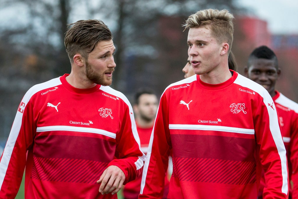 Schweizer Ausnahmetalent - Auf Dem Sprung An Die Fussball-EM ...