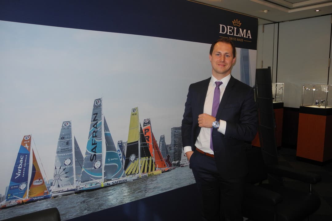 Andreas Leibundgut zeigt trägt das neue Delma Oceanmaster-Modell