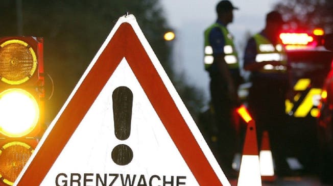 Vier mutmassliche Einbrecher gingen ins Netz der Schweizer Grenzwache (Symbolbild)