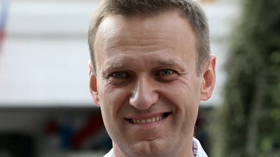 Russlands Staatsfeind hält sich nahe der Schweizer Grenze auf: Nawalny erholt sich im ...