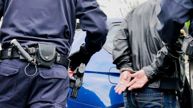 Die Polizisten haben die drei Weissrussen in Oensingen festgenommen. (Symbolbild)