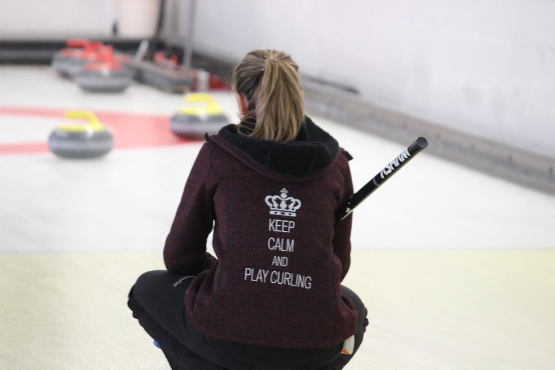 Curling ist das Schach auf dem Eis. Es braucht stundenlange Kopfarbeit