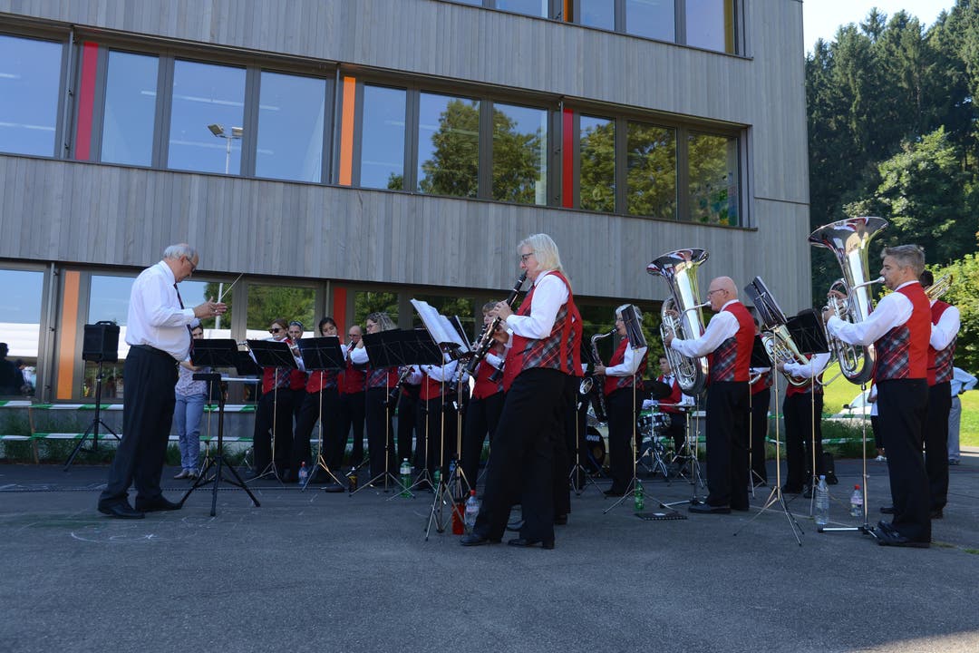 Musikgesellschaft Spreitenbach sorgte für musikalische Unterhaltung.