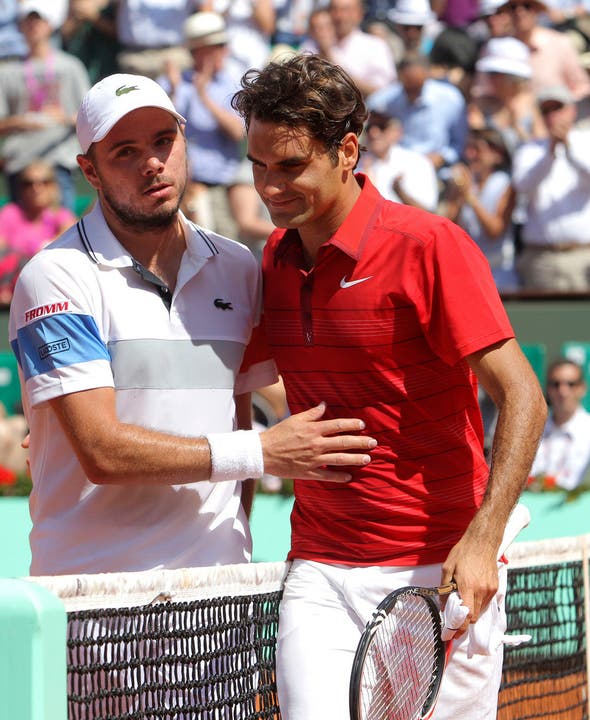 2011- French Open - Achtelfinal - Federer s. Wawrinka 6:3, 6:2, 7:5. Obwohl er die Nummer 14 der Welt war, geht Stan Wawrinka zum achten Mal im neunten Duell als Verlierer vom Platz. «Ich habe ein Problem mit Federer. Wir haben eine sehr starke Beziehung zueinander. Ich weiss nicht, ob man von einer Blockade sprechen kann, aber auf dem Feld kann ich das nicht einfach zur Seite schieben», sagt Wawrinka danach. Federer besiegt im Halbfinal Novak Djokovic, der zuvor 41 Siege in Folge hatte feiern können. Im Final scheitert er zum vierten Mal an Rafael Nadal.