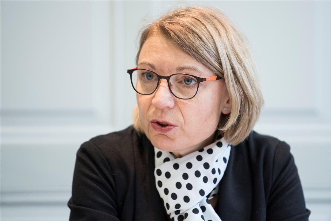 2018: Yvonne Feri positioniert sich als Nachfolgerin von Ständerätin Pascale Bruderer, die an den nächsten Parlamentswahlen 2019 nicht mehr antritt.