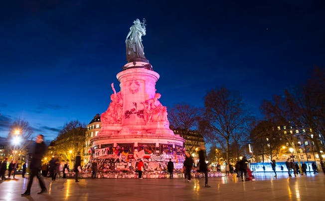Die Place de la République ist zum Symbol der Solidarität unter den Franzosen geworden.
