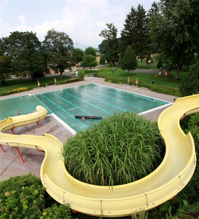 Kriegstettens Gemeinderat erwägt einen Austritt aus der gemeinsamen Anstalt Schwimmbad Gerlafingen.