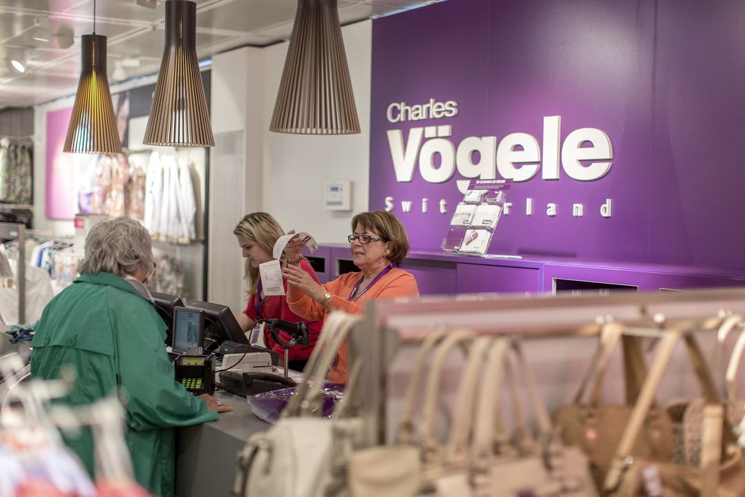 Die Filiale des Schweizer Mode-Unternehmens Charles Vögele am Barfuesserplatz in Basel.