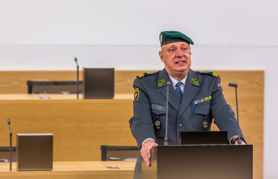 Entlassungsfeier Offiziere Oberst Rolf Stäuble