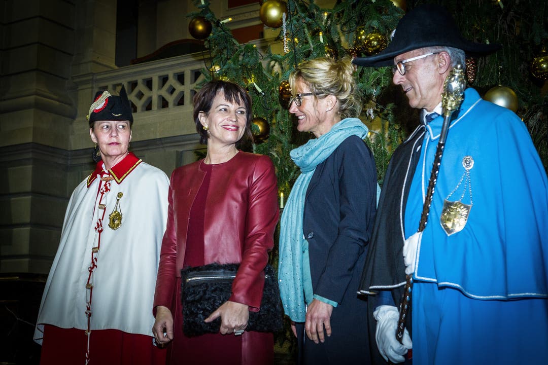 Bundespräsidentin Doris Leuthard, Bern Doris Leuthard wird zur Bundespräsidentin 2017 gewählt. Die Aargauer Regierung sponserte als Dank einen Apéro ins Bundeshaus. Aufgenommen am 7. Dezember 2016 in Bern.