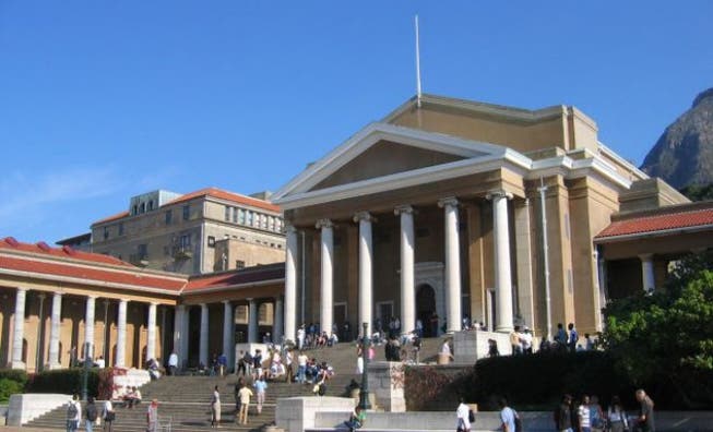 Bald können Basler Studenten an der Uni in Cape Town studieren. Foto: HO