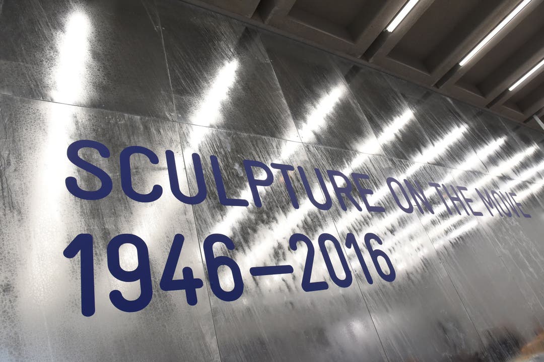 Die Ausstellung im Neubau des Kunstmuseums zeigt dreidimensionale Kunst von 1946 bis heute.