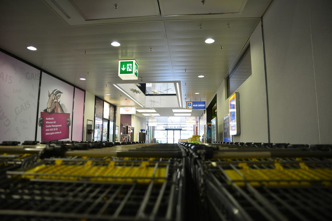 Die Einkaufswägeli im Gais Center werden selten gebraucht. Die Einkaufswägeli im Gais Center werden selten gebraucht.