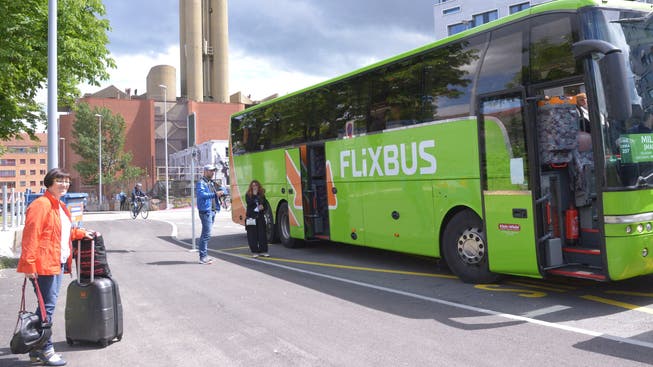 Flixbus macht Halt an der Basler Meret Oppenheim-Strasse gleich beim Bahnhof SBB