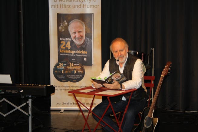 Peter Reber gastierte zum Tourneeauftakt von «24 Adväntsgschichte» in Olten.