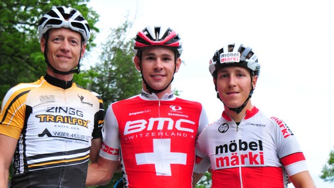 Das dritte Brugger Abendrennen wurde von Fabian Lienhard (Mitte) vor Matthias Stirnemann (rechts) und Christian Weber gewonnen.