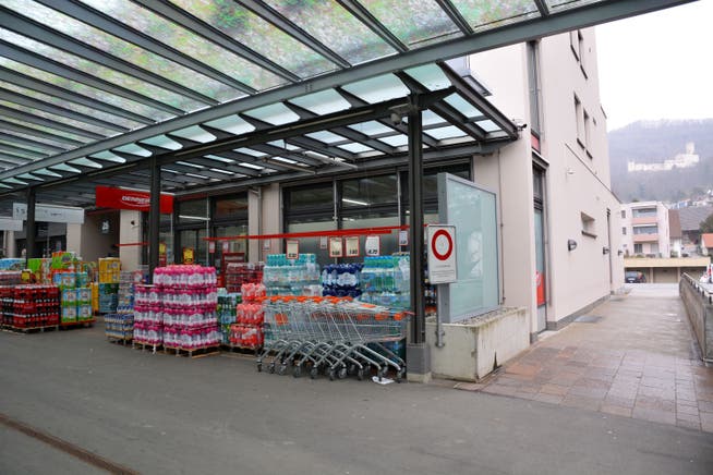 Der Denner-Laden in Oensingen wurde am 4. November 2016 in den frühen Morgenstunden von Einbrechern heimgesucht.