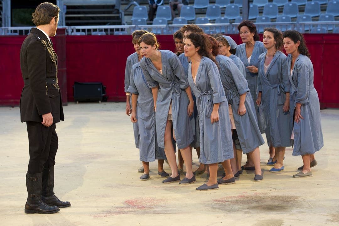 Die Oper Schenkenberg zeigt «Carmen» (August 2010)