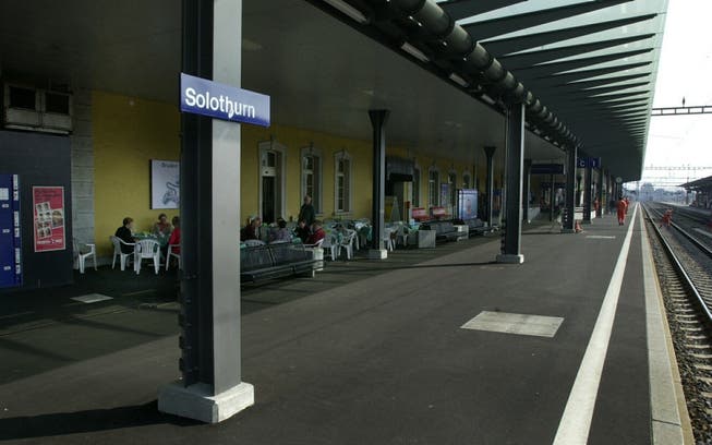 Auf diesem Bahnsteig wartete die Rentnerin auf ihren Zug nach Olten.