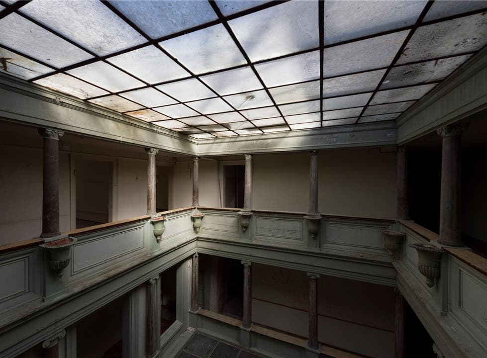 Lichthof im «Verenahof»: Laut Denkmalpflege ist wichtig, dass der Dach-Durchstich quadratisch bleibt. Eine kleinere, runde Öffnung – wie es auch schon geplant war – würde demnach nicht ausreichen.