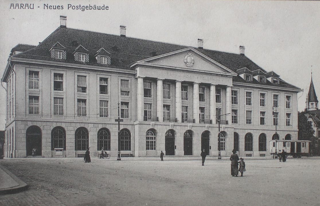 Bahnhofstrasse 1915 Das Postgebäude wurde in diesem Jahr eröffnet.