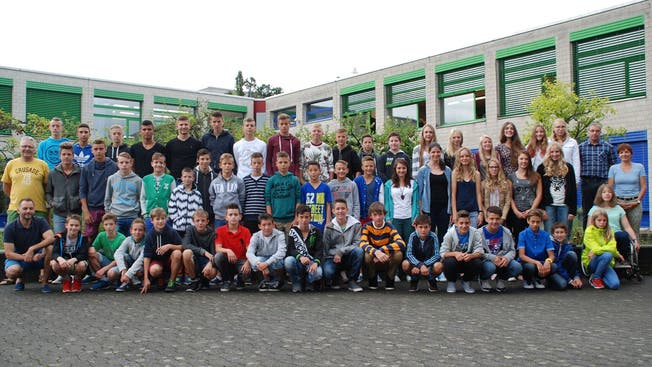 Die 57 Schülerinnen und Schüler der Talentförderklasse in der Schule Schützenmatt in Solothurn.(Archivbild)