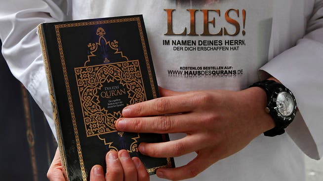 Winterthur prüft Verbot der Koran-Verteilaktion "Lies!" (Symbolbild)