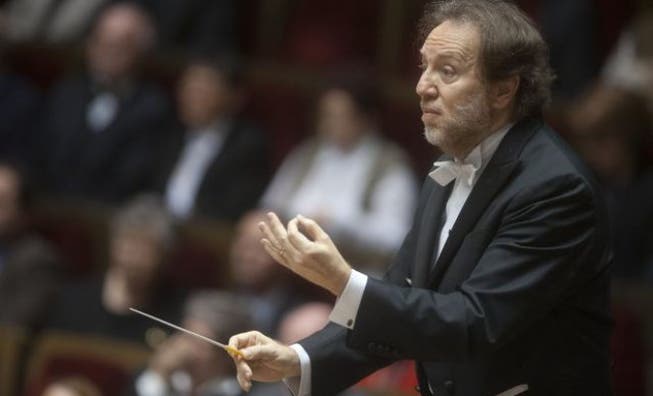 Riccardo Chailly kommt im Sommer für zwei Konzerte mit seinem Leipziger Orchester nach Luzern. Foto: Decca/Gert Mothes