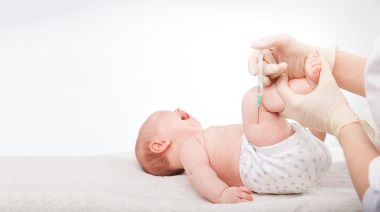 Kaum zu glauben: Impfstoffe für Babys sind schon wieder knapp