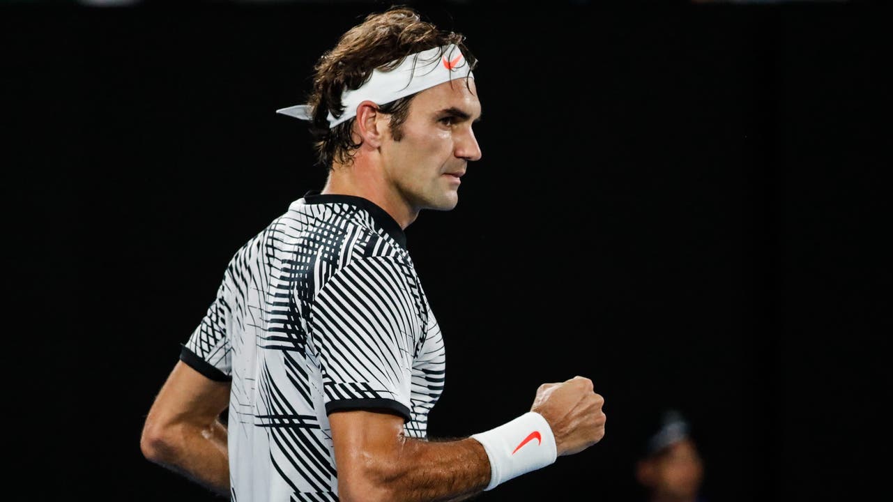 Federer gelingt das Break im dritten Satz zum 2:0. Er gewinnt ihn mit 6:1