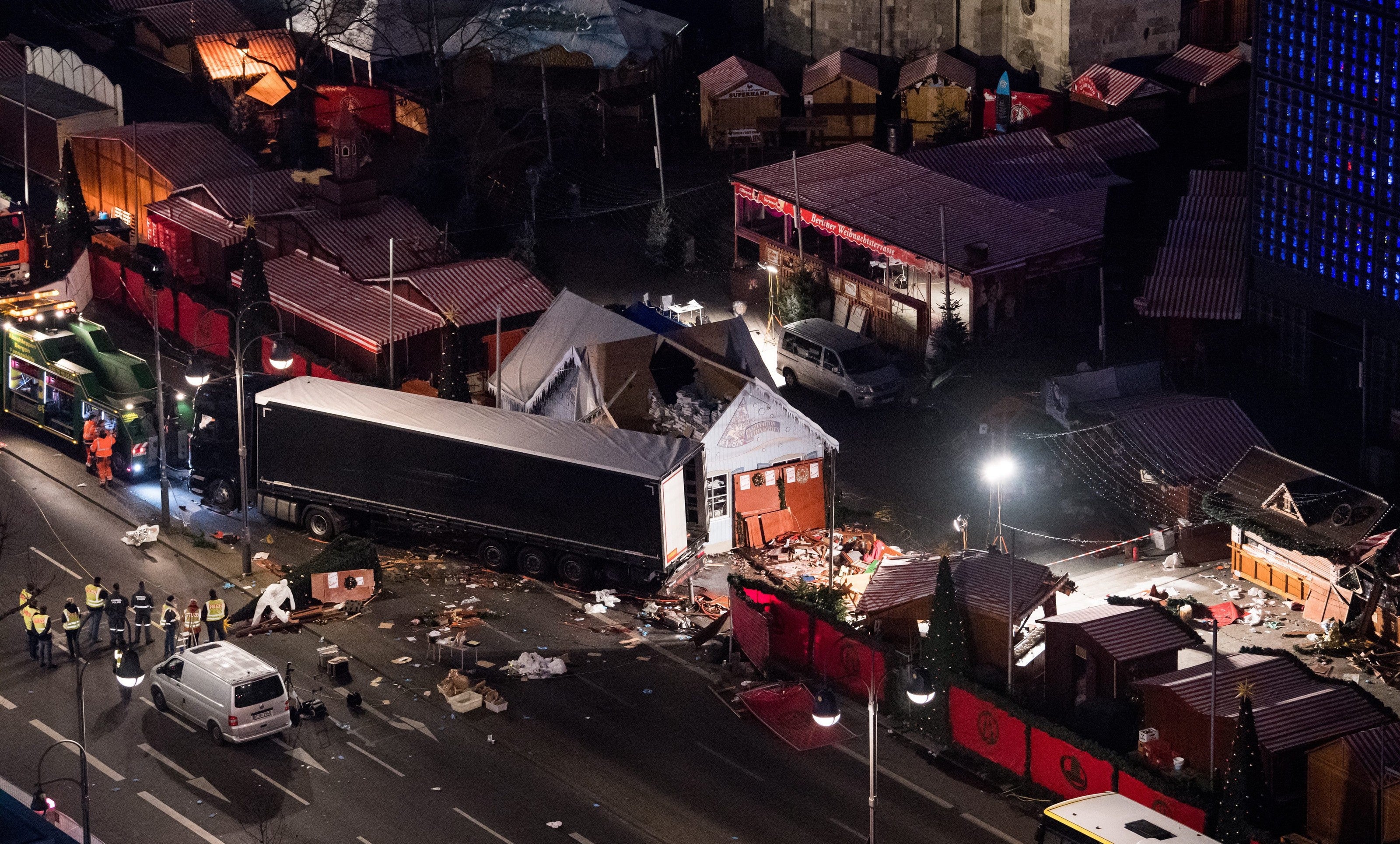 Bildstrecke - Terroranschlag An Berliner Weihnachtsmarkt (19.12.2016)