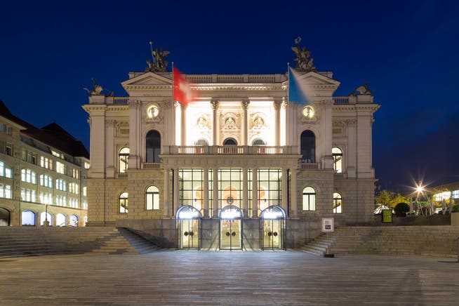 Anders als vergleichbare Opernhäuser verfügt das Zürcher Opernhaus über keine Lagermöglichkeiten im Hauptgebäude.