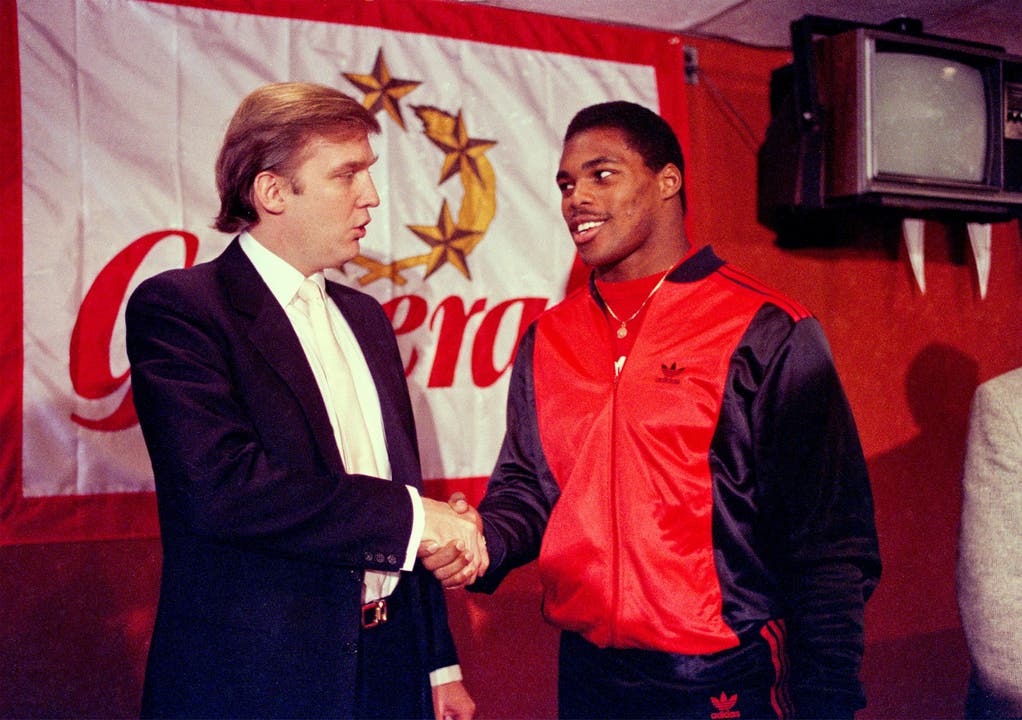 Auftritt mit breiter Brust: Donald Trump im Jahr 1984 als Investor des USFL-Teams New Jersey Generals. Kurze Zeitspäter verabschiedete sich Trump mit einem Gerichtsentscheid vom Football-Business.Keystone