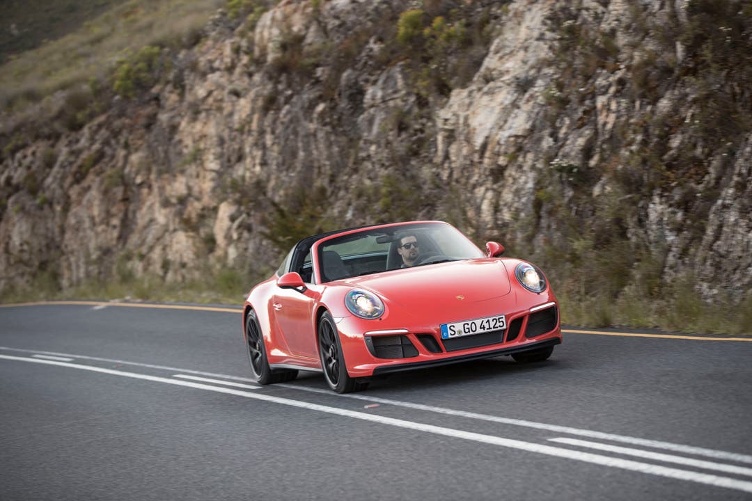 Porsche 911 targa 4 GTS