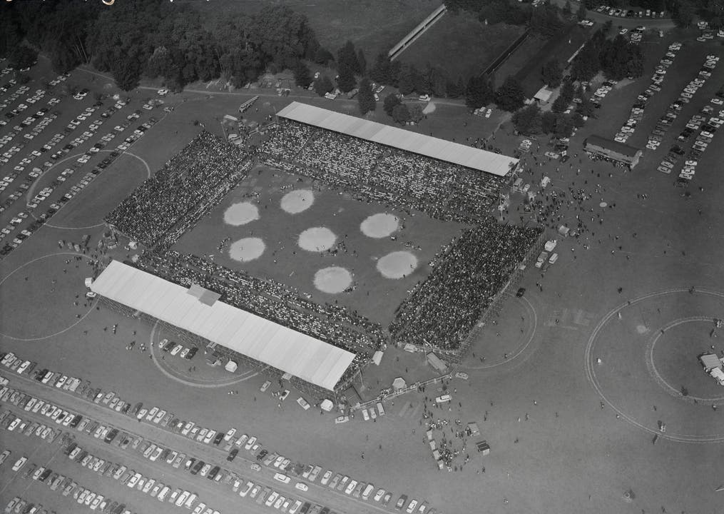 Schachen 1964 Tausende pilgerten an das Schwing- und Älplerfest im Schachen.