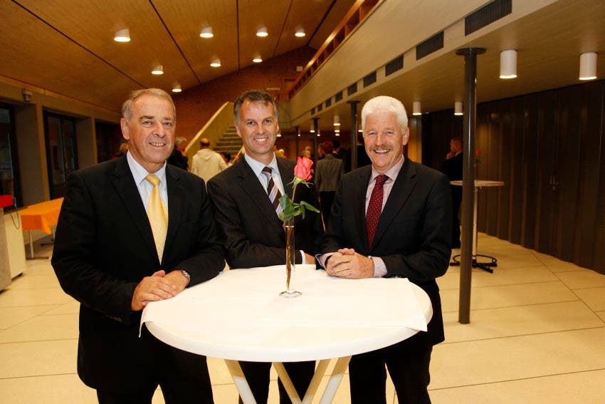 2010 Kundenanlass Regiobank mit Adolf Ogi, Regiobank-Chef Markus Boss, Benedikt Weibel.