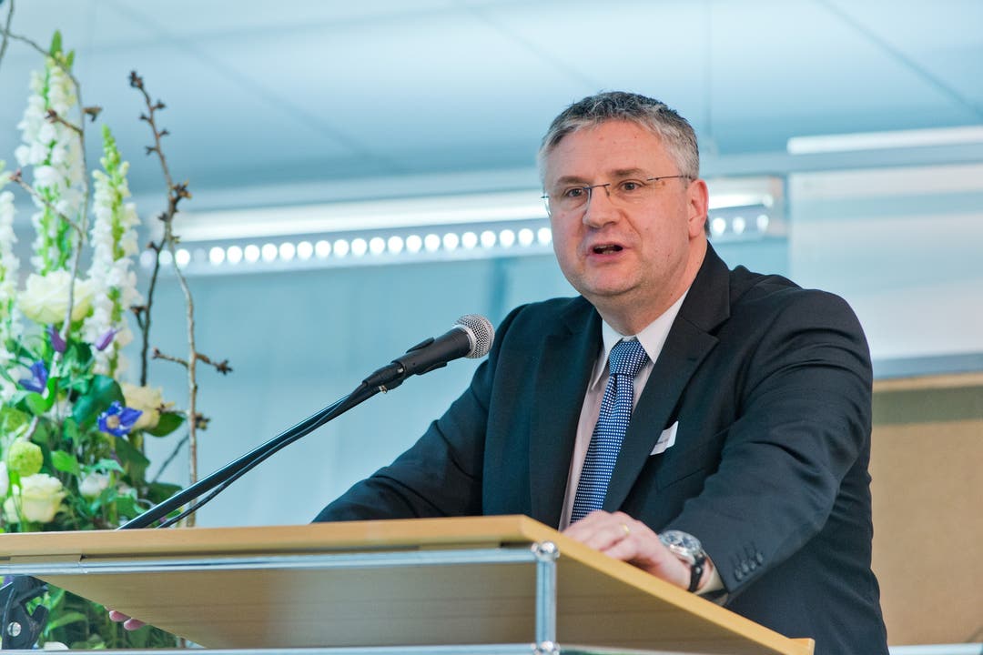 April 2013: Damals war Andreas Glarner national noch wenig bekannt: Hier hält er bei einer Feier eine Rede als frisch gewählter Aargauer SVP-Fraktionschef.