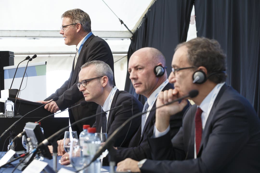 RR Roland Fürst, Markus Ziegler (GL Mitglied Biogen Schweiz AG), John Cox (John Cox, Executive Vice President Biogen)
