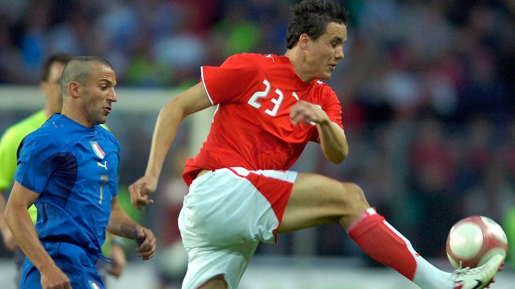 Von 2005 bis 2009 gehörte Degen zum Kader der Schweizer Nationalmannschaft. In 33 Spielen für die Nati gelang ihm jedoch kein einziger Treffer.