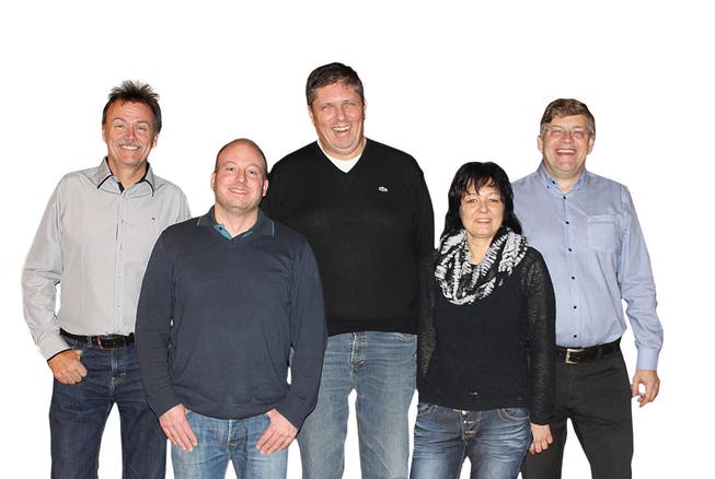 Von links: Thomas Wenger, Patrick Schibler, Luigi Pordenon, Manuela Blaser, Roger Käsemann. Es fehlt Patric Räss.