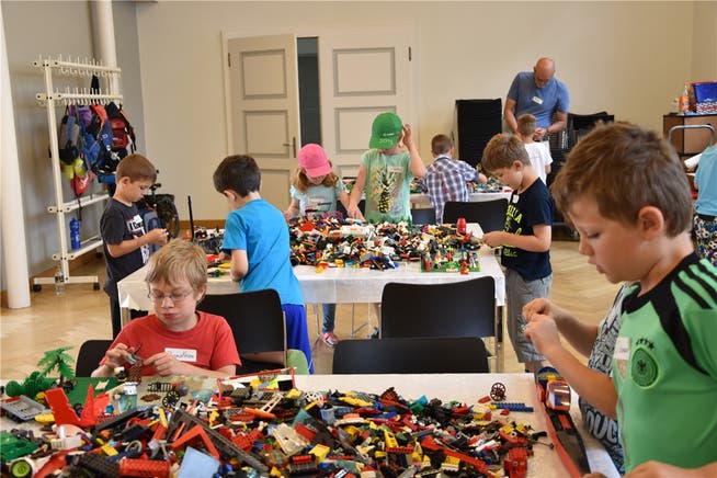 Träume aus Plastik: Der Legobau-Kurs feierte heuer erfolgreich seine Premiere im Angebotsfächer des Ferienpasses.