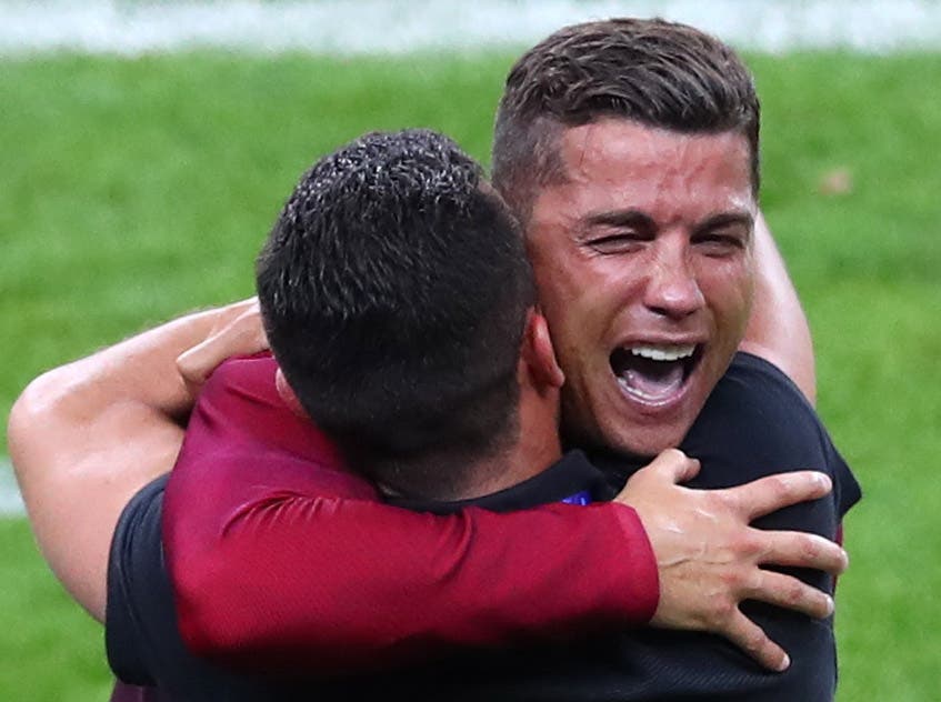 Wieder fliessen bei Ronaldo Tränen - diesmal vor Freude.