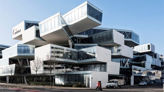 Der spektakuläre Hauptsitz von Actelion in Allschwil, gebaut von den Basler Architekten Herzog &amp; de Meuron.