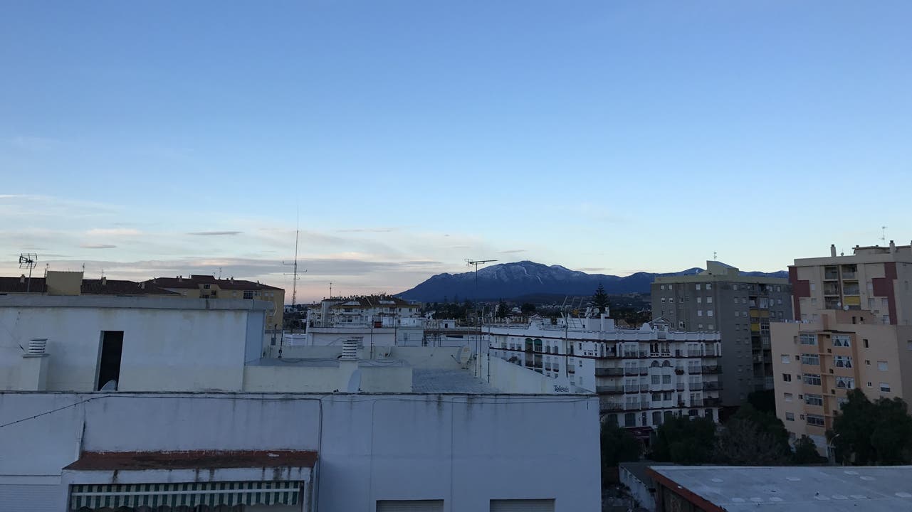 Endlich blau: So präsentiert sich der Himmel über Marbella am Freitagmorgen