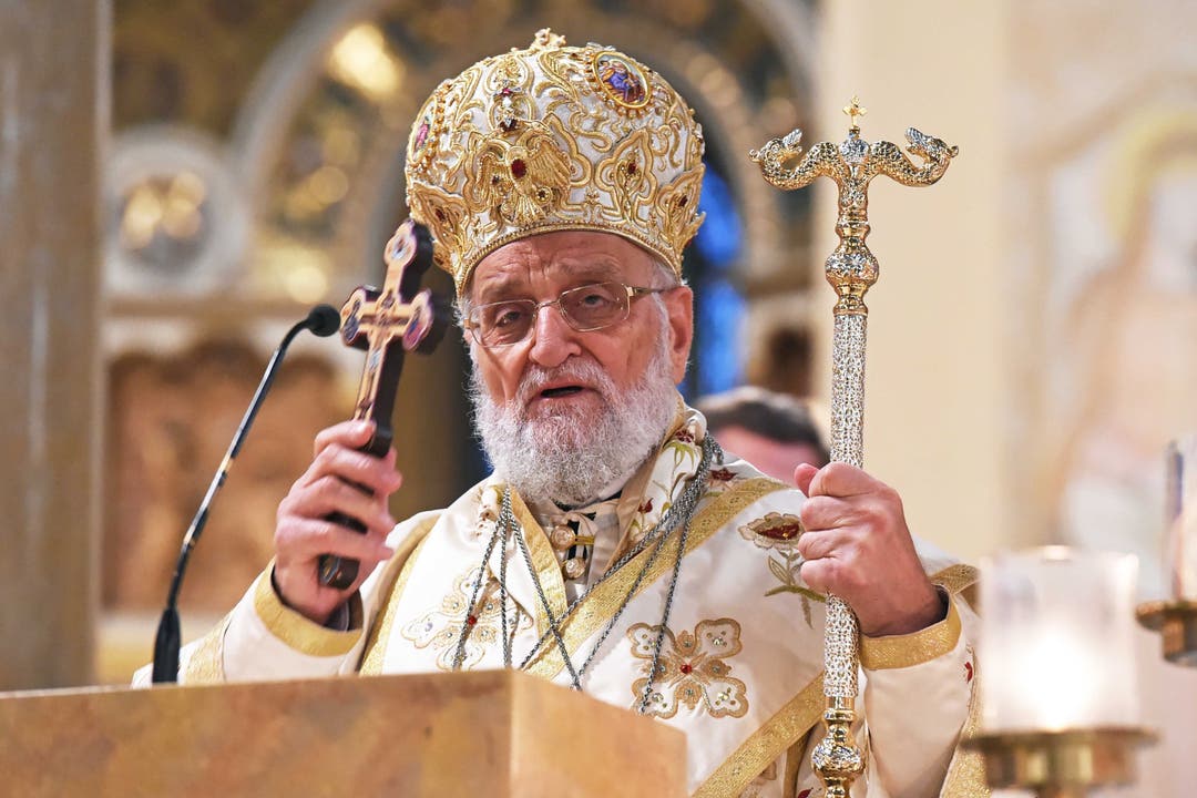 Patriarch Gregorius bei der Messe in Olten